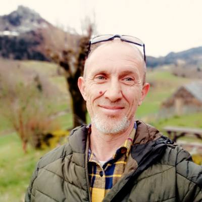 Frédéric 55 лет Aurillac  Франция