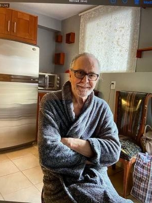 Hauser 69 лет Quebec Канада