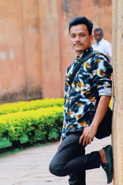 Misbha 33 лет Imphal Индия