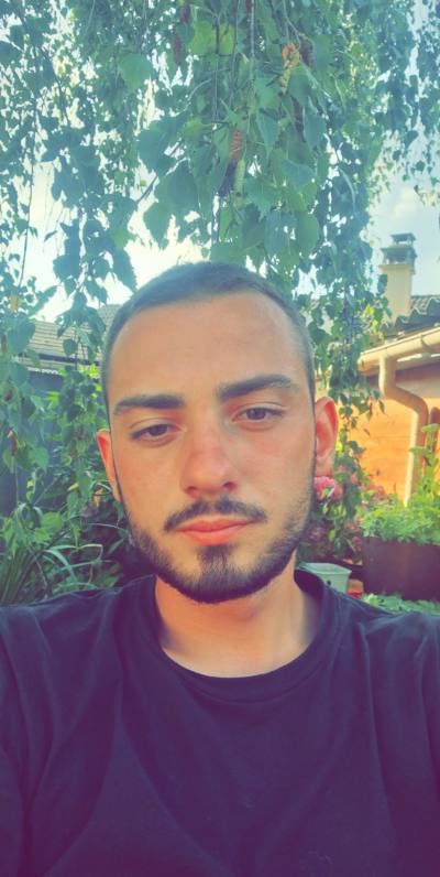 Aurélien 28 лет Ajaccio  Франция