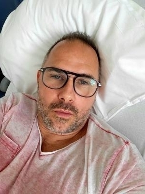François 53 ans Pau France