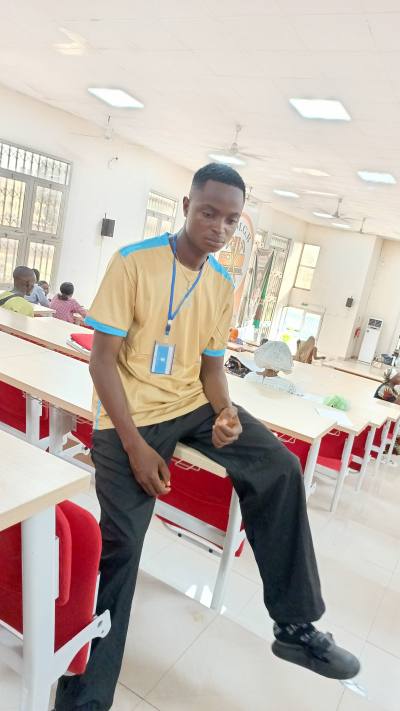 Emmanuel 24 лет Boké  Тунис