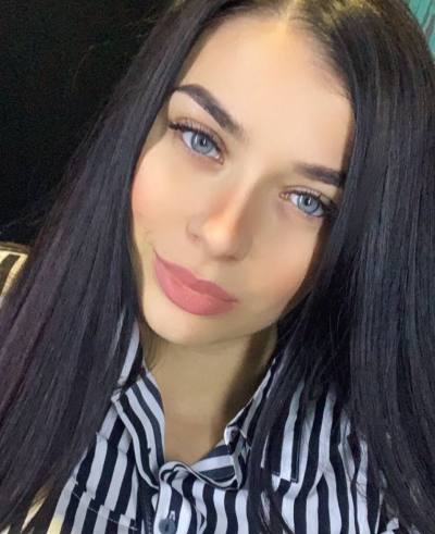 Irinka 34 ans Киев Ukraine