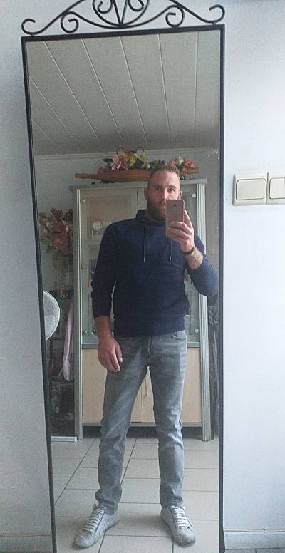 Jerome 37 ans Hainaut Belgique