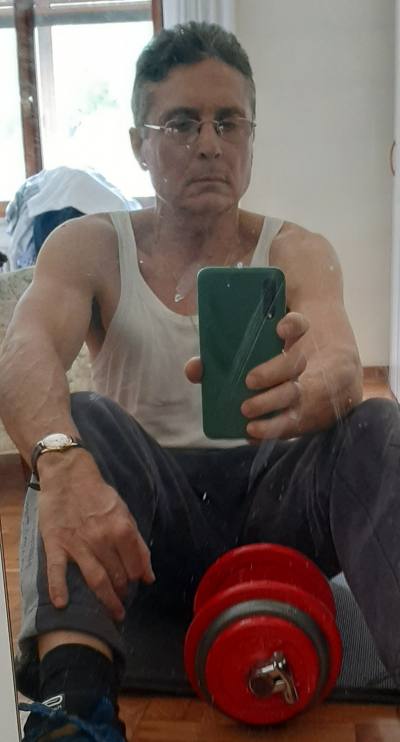 Carlo 65 ans Milan Italie
