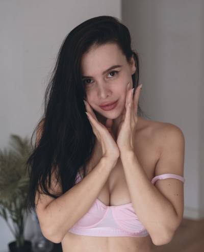 Anna 35 years Lugansk Ukraine