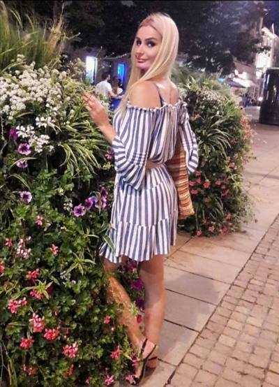 Lana 48 лет Warszawa  Польша