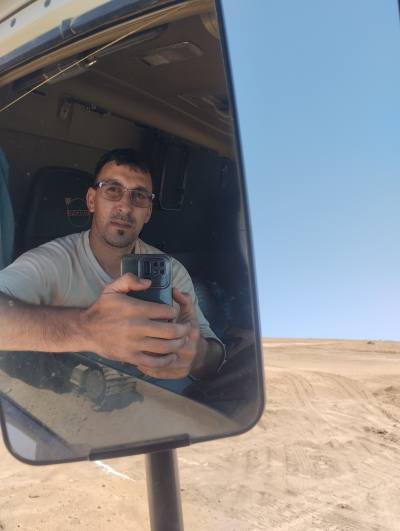 Hamza 32 лет  Марокко