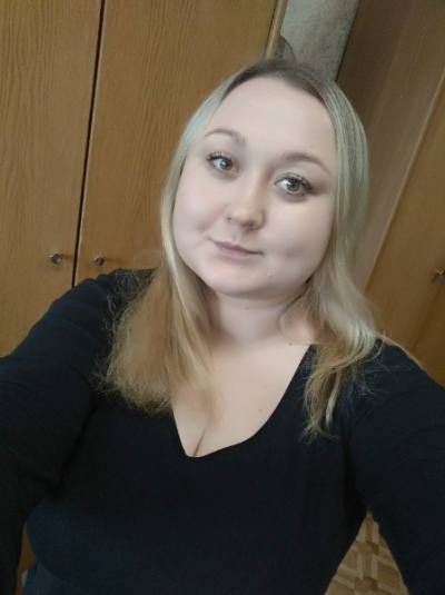 Elena 33 ans Minsk  Biélorussie