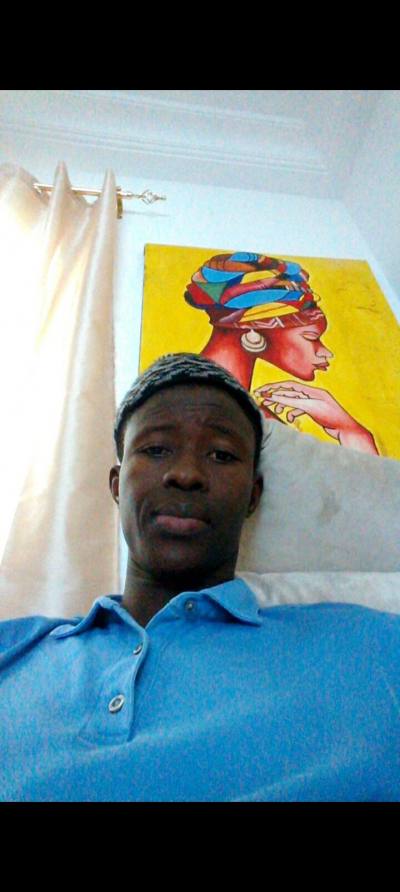 Chafik 32 лет Dakar  Марокко