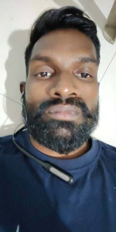 Abhilash 26 лет Mumbay Албания
