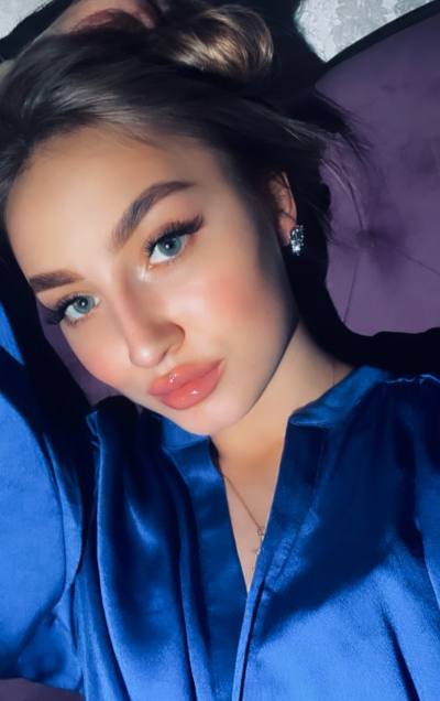 Darya 26 ans Donetsk  Ukraine