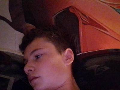 Axel 18 лет Les Mées  Франция