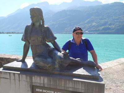 Adam 54 лет Neuchatel Швейцария