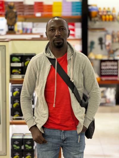 Lamine 44 лет Rostov De Don Россия