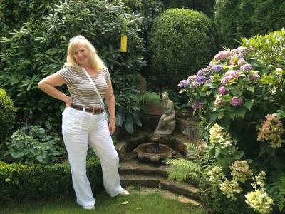 Tatiana 66 ans Stavropol Russie