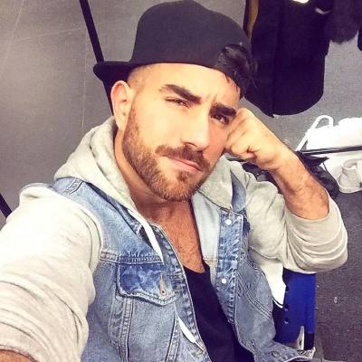 Daniel 48 лет Liège Бельгия