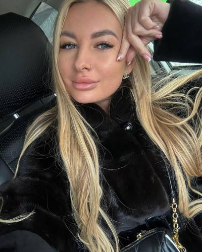 Anna 36 ans Moscow Russie