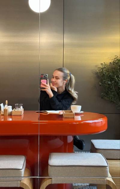 татьяна 25 ans Бухарест Roumanie