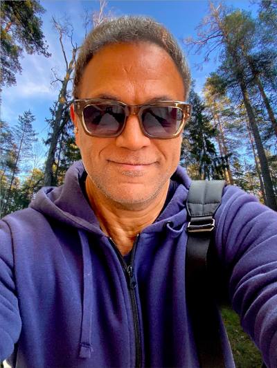 Jean-Pierre 59 ans Stockholm Suède