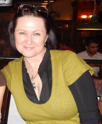 Marina 60 ans Naberezhnye Chelny Russie