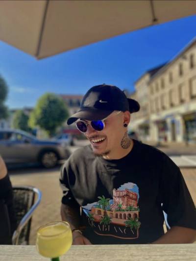 Loulou 29 лет Labry Франция