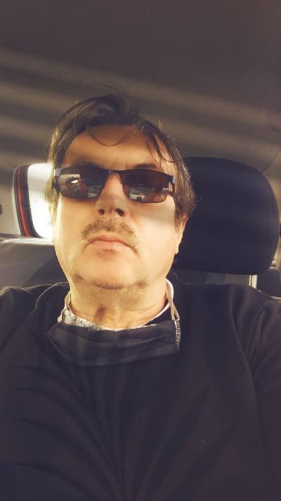 Guy 59 ans Agen France