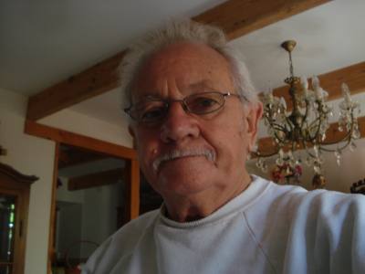 Nando 85 лет Toulon Франция