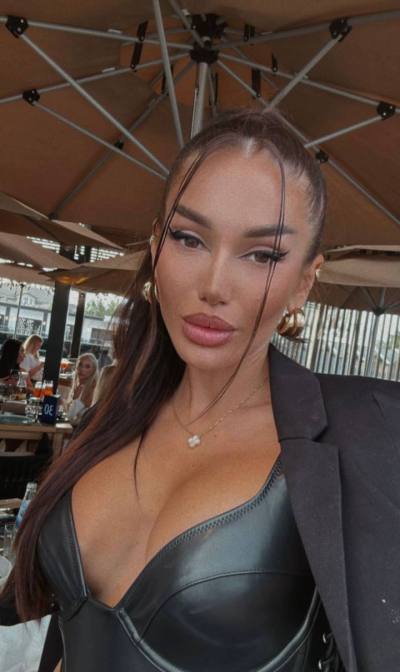 Liza 26 ans Киев Ukraine