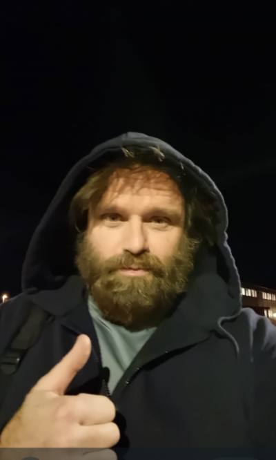 Ola 46 лет Oslo  Норвегия