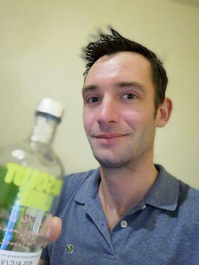 Thomas 38 ans Challans France