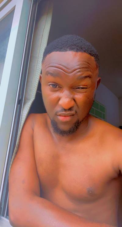 Oumar 31 ans Abidjan  Afrique du Sud
