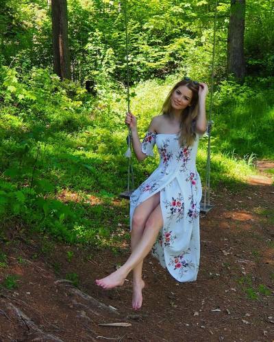 Elena 39 ans Kyiv Ukraine