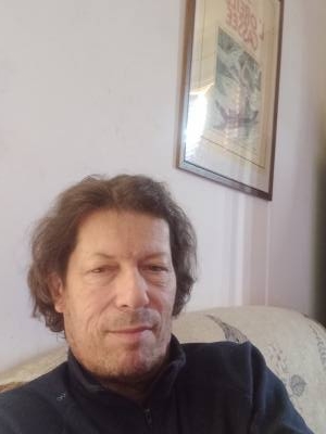 Etienne 68 ans Sevran France