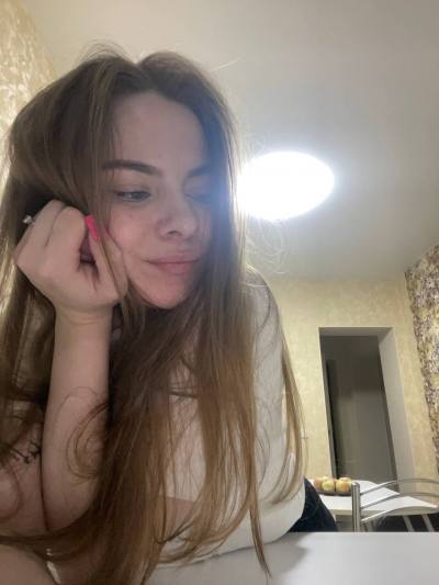 Anne 27 лет Berlin Германия