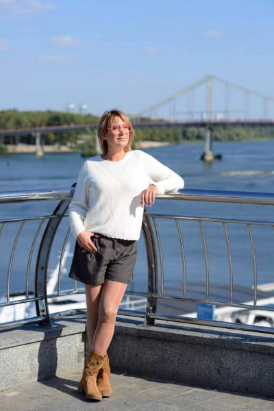 Roksana 51 Jahre Kyiv Ukraine