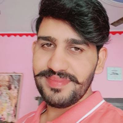 MOHIT 28 ans Faridabad  Inde