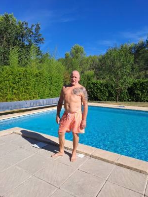 Antoine 66 лет Fuveau Франция