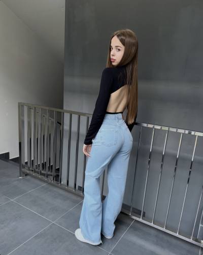Катя 25 ans Киев Ukraine