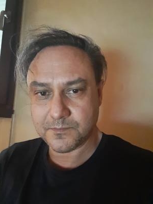 Stelio 44 лет Troyes Франция