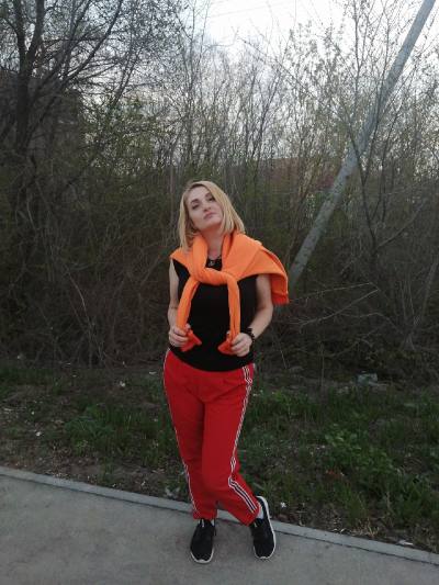 Lenochka 37 years Kharkov Ukraine