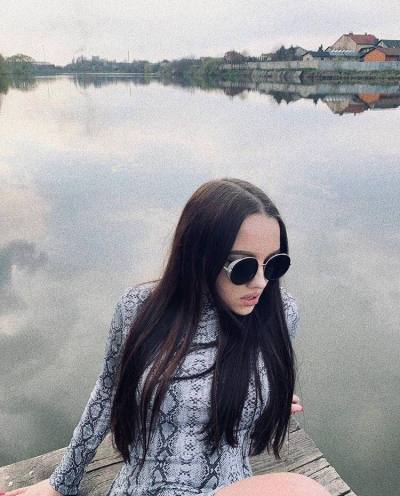 Виолетта 23 ans киев Ukraine
