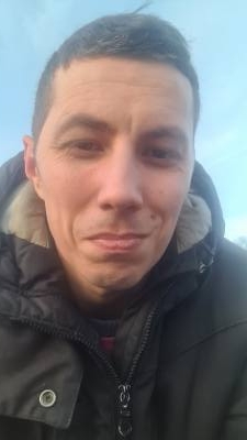 Frédéric 40 лет Moirans  Франция