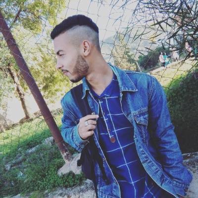Alexandre 29 лет Alger  Алжир