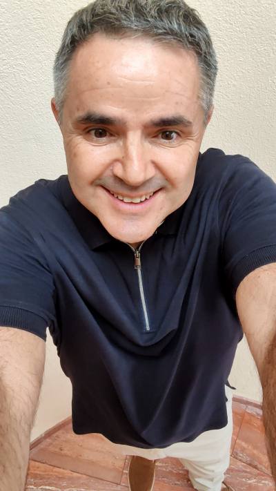 Roberto 57 лет Nice Франция