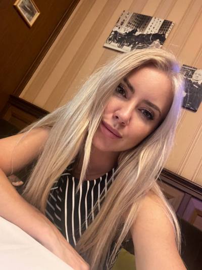 Alina 38 Jahre Kyiv Ukraine