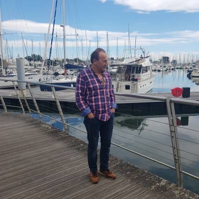 Jacques 62 лет Concarneau Франция