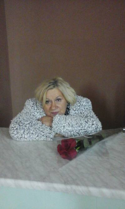 Antonina 73 ans Minsk Biélorussie