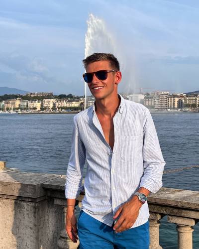 Guillaume 29 лет Lyon Франция
