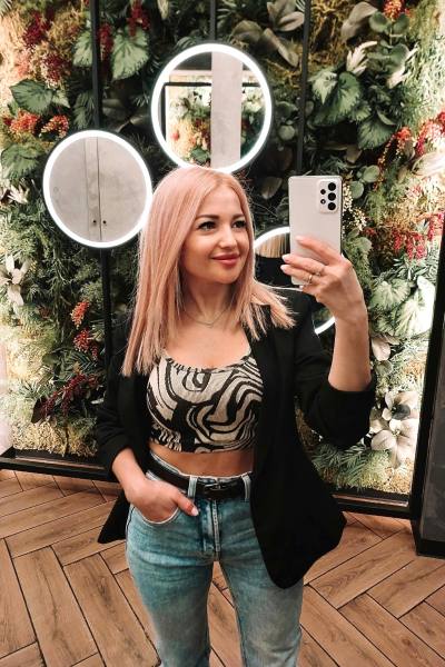 Evgenia 42 Jahre Cluj-napoca Rumänien